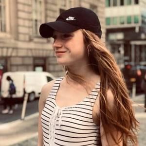 Meet your Posher, Rose